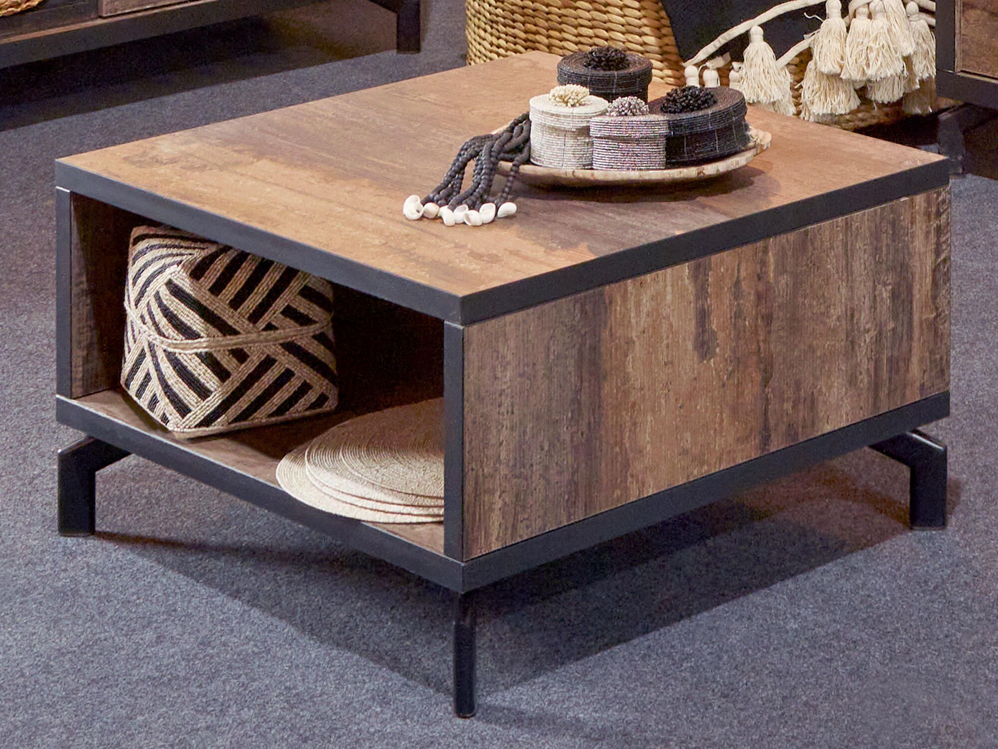 Table basse KUTINA 68 cm bois navire noir